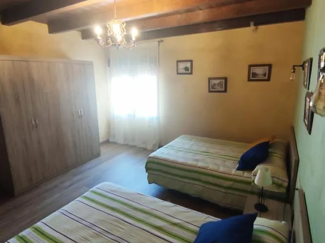 Oliver Y Nadia בית נופש *